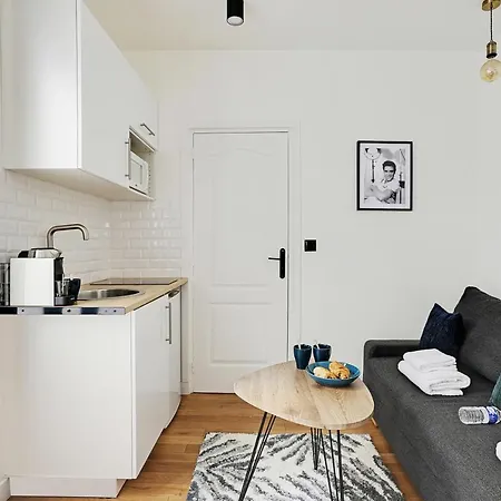 Apartment Charming Studio 2p - Voltaire Nation Paris